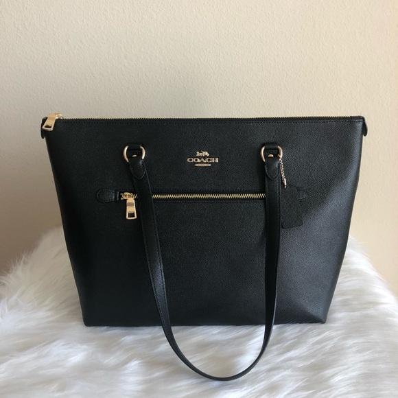 Coach - Picture 3 of 8